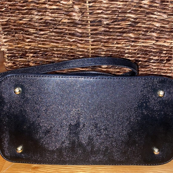 Anne Klein Black Purse - Picture 6 of 6
